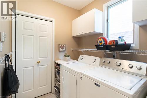 12 Pinto Drive, Ancaster, ON - Indoor Photo Showing Laundry Room