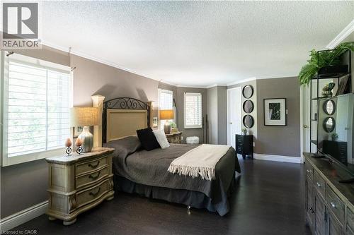 12 Pinto Drive, Ancaster, ON - Indoor Photo Showing Bedroom