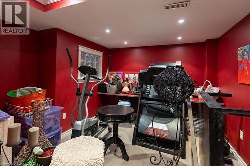 12 Pinto Drive, Ancaster, ON - Indoor
