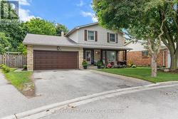 92 SALEM COURT  London South (South M), ON N6K 1S9