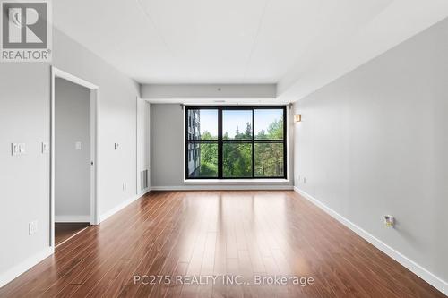 218 - 1291 Gordon Street, Guelph (Kortright West), ON - Indoor Photo Showing Other Room