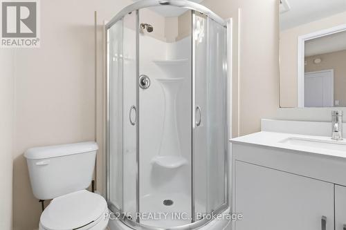 218 - 1291 Gordon Street, Guelph (Kortright West), ON - Indoor Photo Showing Bathroom