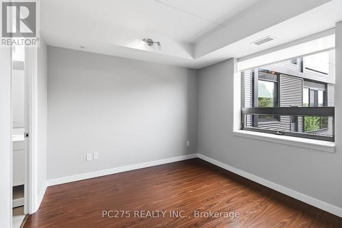 218 - 1291 Gordon Street, Guelph (Kortright West), ON - Indoor Photo Showing Other Room