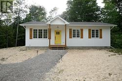 34 ROLLING HILLS DRIVE  South Bruce Peninsula, ON N0H 2T0