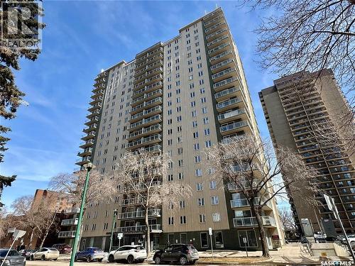 902 320 5Th Avenue N, Saskatoon, SK - Outdoor With Balcony With Facade