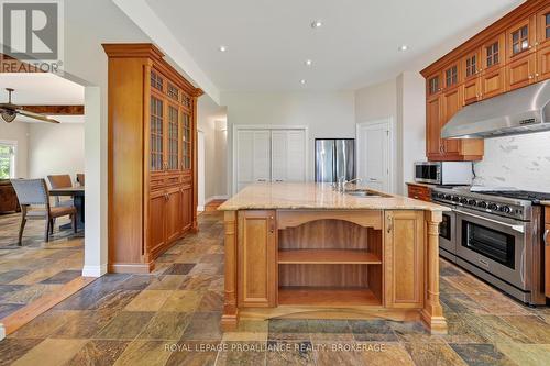 2300 County Road 32, Front Of Leeds & Seeleys Bay, ON - Indoor Photo Showing Kitchen With Upgraded Kitchen