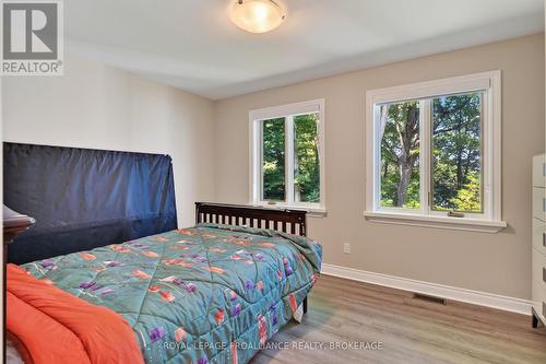 2300 County Road 32, Front Of Leeds & Seeleys Bay, ON - Indoor Photo Showing Bedroom