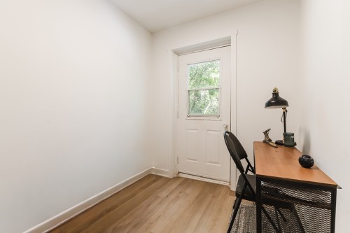 Passageway - 524 Rue St-Philippe, Montréal (Le Sud-Ouest), QC - Indoor