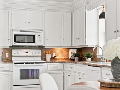 117 Dill Road, Currys Corner, NS - Indoor Photo Showing Kitchen