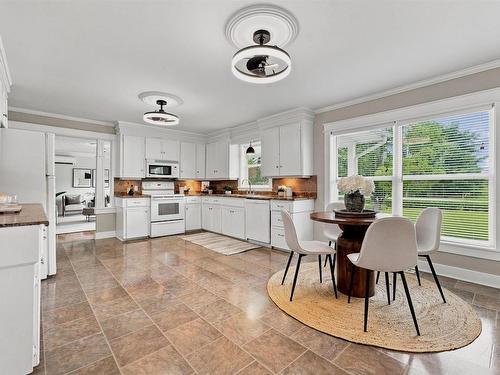 117 Dill Road, Currys Corner, NS - Indoor
