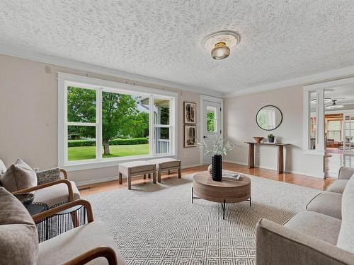 117 Dill Road, Currys Corner, NS - Indoor Photo Showing Living Room