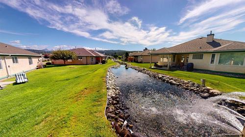 34-1401 Willowbrook Drive, Cranbrook, BC - Outdoor