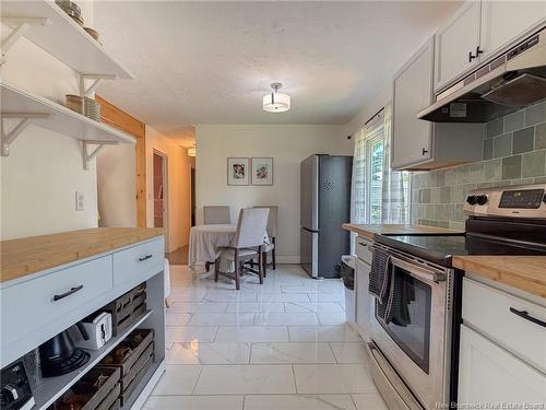67 Wilcox St, Fredericton, NB 