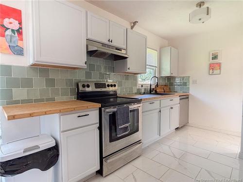 67 Wilcox St, Fredericton, NB 
