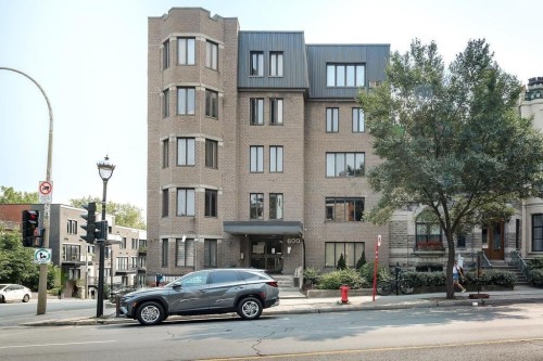Front of Structure - 201-600 Rue Sherbrooke E., Montréal (Ville-Marie), QC - Outdoor With Facade