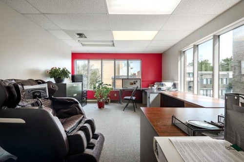 Office - 201-600 Rue Sherbrooke E., Montréal (Ville-Marie), QC - Indoor