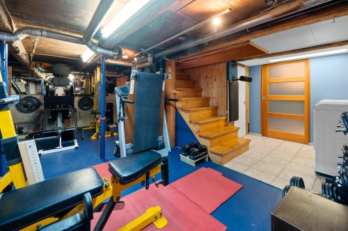 Salle familiale - 2 Rue Lévis, Lévis (Desjardins), QC - Indoor Photo Showing Basement