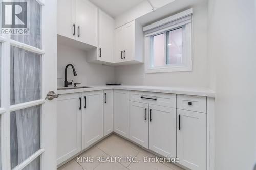 1427 Grossi Street, Mississauga, ON - 