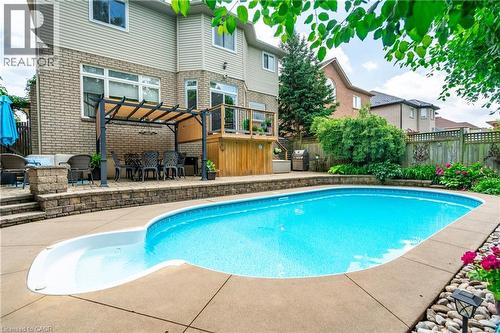 26 Shadetree Crescent, Stoney Creek, ON - Outdoor With In Ground Pool With Deck Patio Veranda