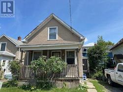 62 HAYNES AVENUE St. Catharines (E. Chester), ON L2R 3Z3