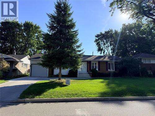 2450 ACADEMY DRIVE Unit# BASEMENT , Windsor, Ontario N9E 2G6 2