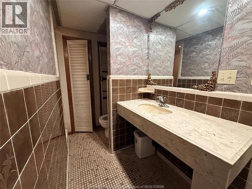 2450 ACADEMY DRIVE Unit# BASEMENT , Windsor, Ontario N9E 2G6 4