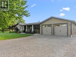 1976 LAKESHORE ROAD 123 Lakeshore, ON N0R 1V0