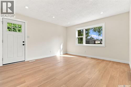 69 Rita Crescent, Saskatoon, SK - Indoor Photo Showing Other Room