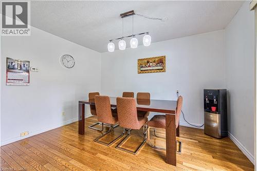 98 Monteagle Crescent, Kitchener, ON - Indoor Photo Showing Dining Room