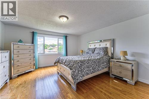 98 Monteagle Crescent, Kitchener, ON - Indoor Photo Showing Bedroom