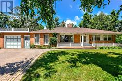 26 DALTON CRESCENT N Orillia, ON L3V 5J5