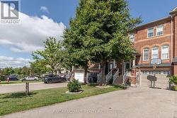 6560 OPERA GLASS CRESCENT  Mississauga, ON L5W 1S1