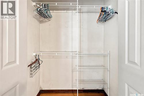 632 Grey Street, Regina, SK - Indoor With Storage