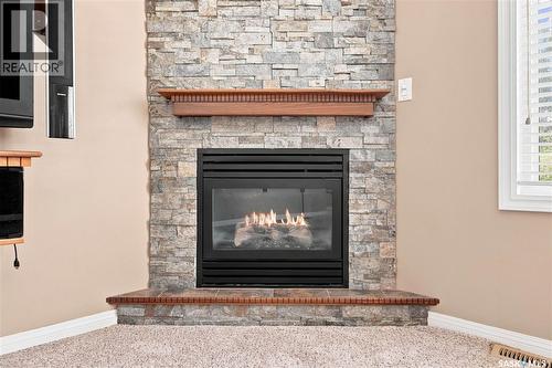 632 Grey Street, Regina, SK - Indoor Photo Showing Living Room With Fireplace