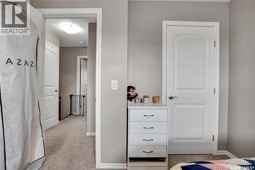 104 Shepherd Crescent, Saskatoon, SK - Indoor Photo Showing Bedroom
