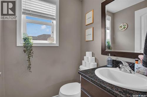 104 Shepherd Crescent, Saskatoon, SK - Indoor Photo Showing Bathroom