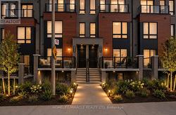 8 - 145 TAPSCOTT ROAD Toronto, ON M1B 0E8