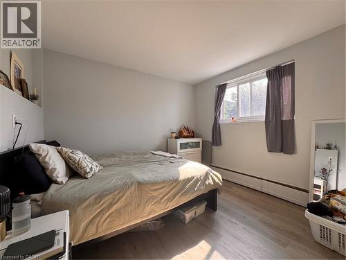 521 PARK Street Unit# 4 , Kitchener, Ontario N2G 1N8 5