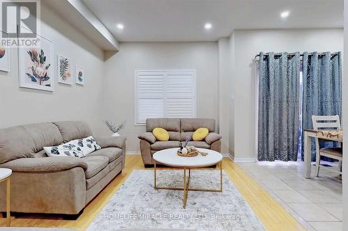 3258 Angel Pass Drive, Mississauga, ON - Indoor