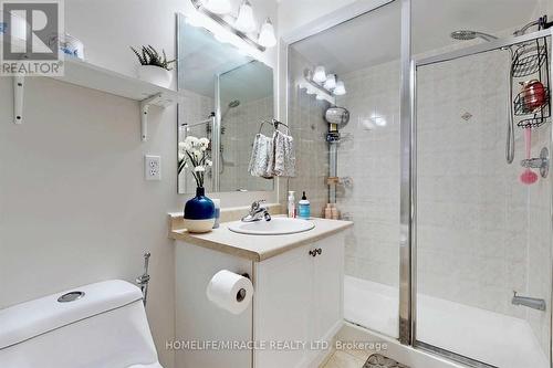 3258 Angel Pass Drive, Mississauga, ON - Indoor Photo Showing Bathroom