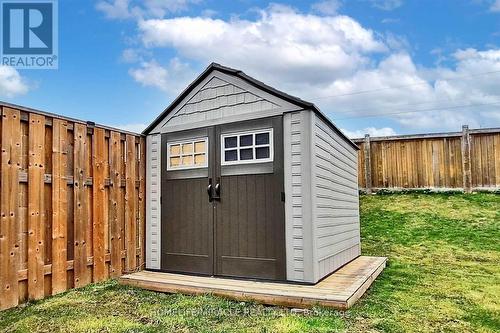 3258 Angel Pass Drive, Mississauga, ON - Outdoor