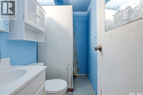 3234 Maxwell Street, Saskatoon, SK - Indoor Photo Showing Bathroom
