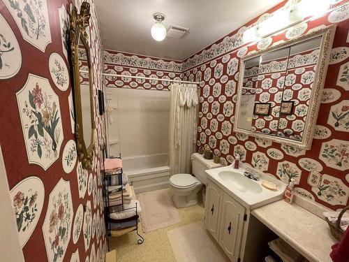 9 Fundy Drive, Truro, NS - Indoor Photo Showing Bathroom