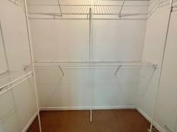 Closet - 