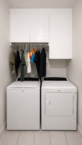 Salle de lavage - 1739 Rue Lavoie, Laval (Vimont), QC - Indoor Photo Showing Laundry Room