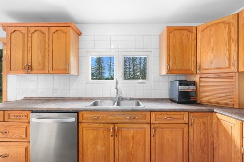 Cuisine - 997C Route 303 N., Clarendon, QC - Indoor Photo Showing Kitchen With Double Sink