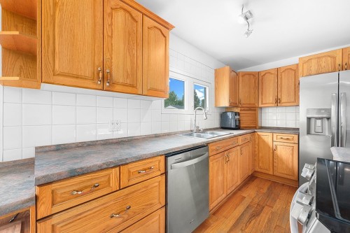 Cuisine - 997C Route 303 N., Clarendon, QC - Indoor Photo Showing Kitchen With Double Sink