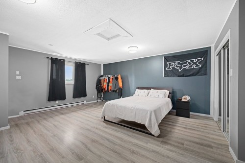 Chambre à coucher principale - 997C Route 303 N., Clarendon, QC - Indoor Photo Showing Bedroom