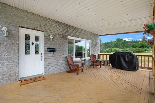 Entrée extérieure - 997C Route 303 N., Clarendon, QC - Outdoor With Deck Patio Veranda With Exterior