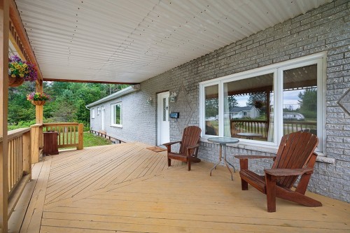 Entrée extérieure - 997C Route 303 N., Clarendon, QC - Outdoor With Deck Patio Veranda With Exterior
